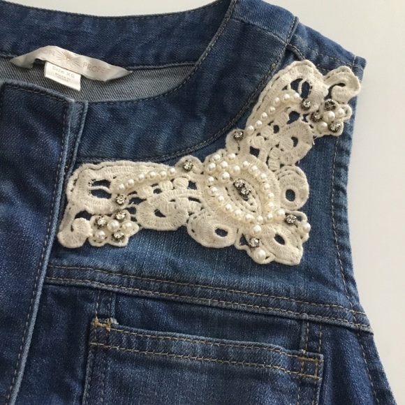 LOVELY BOSTON PROPER DENIM CROP VEST - Picture 4 of 10